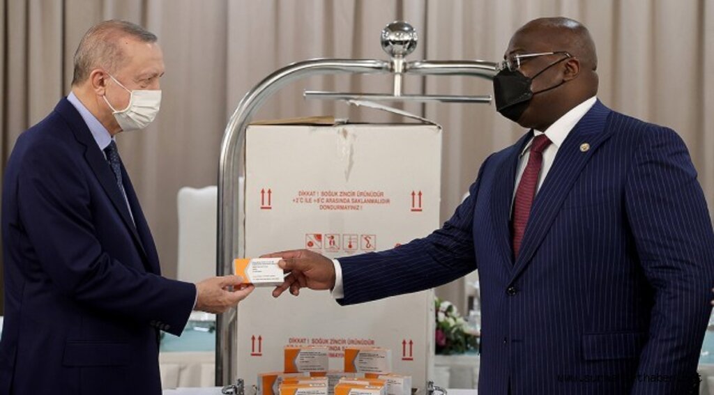Cumhurbaşkanı Erdoğan, Kongo'ya on binlerce doz Kovid-19 aşısı ile gitti