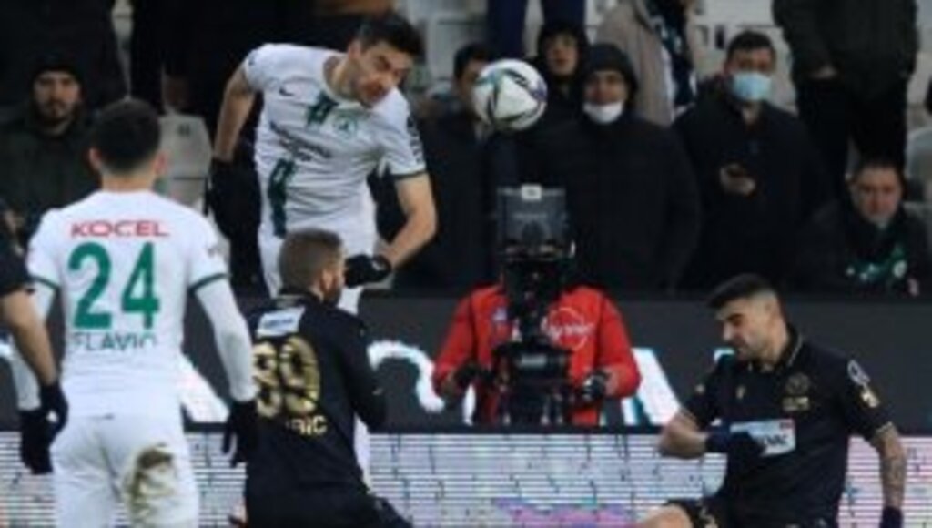 Konyaspor zirvedeki yerini sağlamlaştırdı