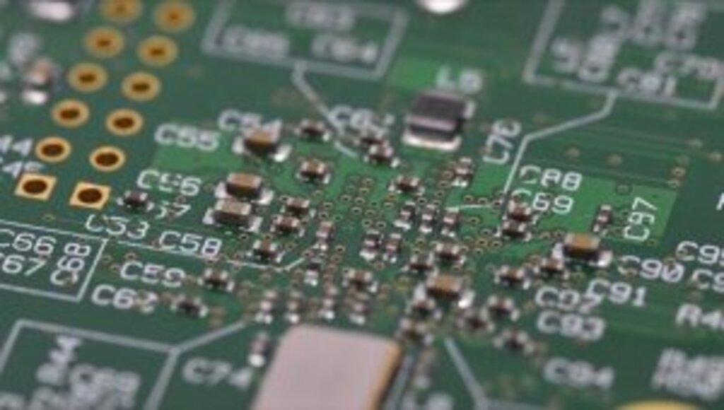 Küresel çip satışları 2021'de 555,9 milyar dolara ulaşarak rekor kırdı
