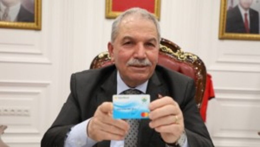 DAR GELİRLİ AİLELERİN İMDADINA BAŞKAN DEMİRTAŞ YETİŞTİ