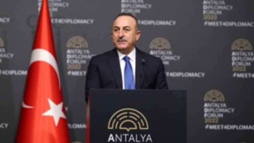 Dışişleri Bakanı Çavuşoğlu: İnsani koridorların hiçbir engelle karşılaşmadan açık tutulması gerektiğini vurguladık