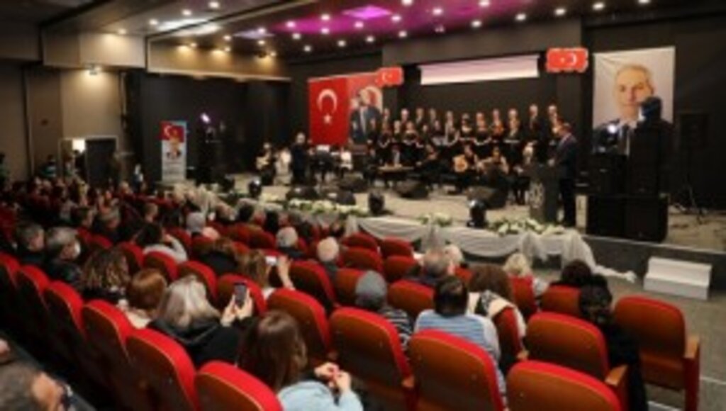 İLKADIM TSM KOROSU KIŞ KONSERİYLE DAVETLİLERE UNUTULMAZ BİR GECE YAŞATTI