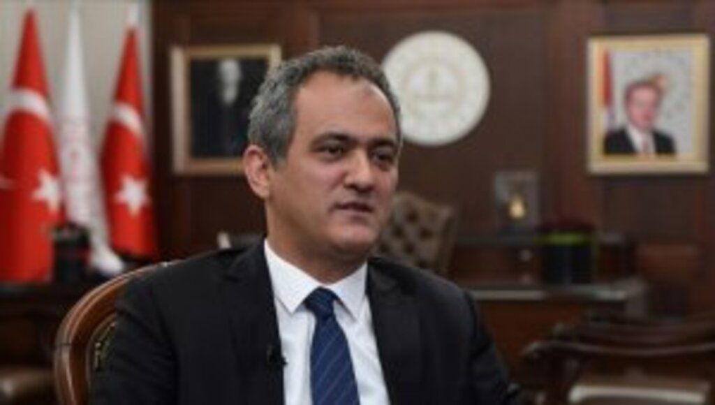 Milli Eğitim Bakanı Özer'den öğretmen ataması açıklaması