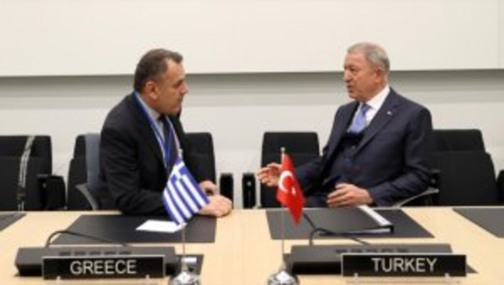 Milli Savunma Bakanı Akar, Yunanistan Savunma Bakanı Panagiotopoulos ile görüştü