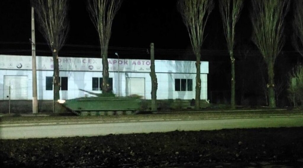Rus ordusu Ukrayna'nın Lutsk ve İvano-Frankivsk askeri havaalanlarını vurdu