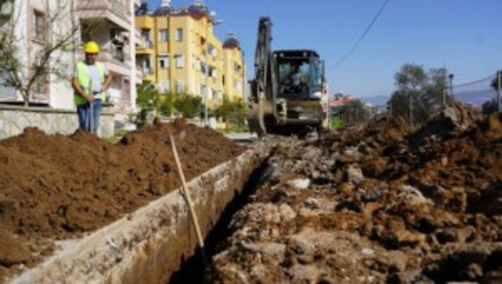 DOĞAL GAZ İÇİN İLK KAZMA VURULDU: BAŞKAN TOKAT ÇALIŞMALARI YERİNDE İNCELEDİ