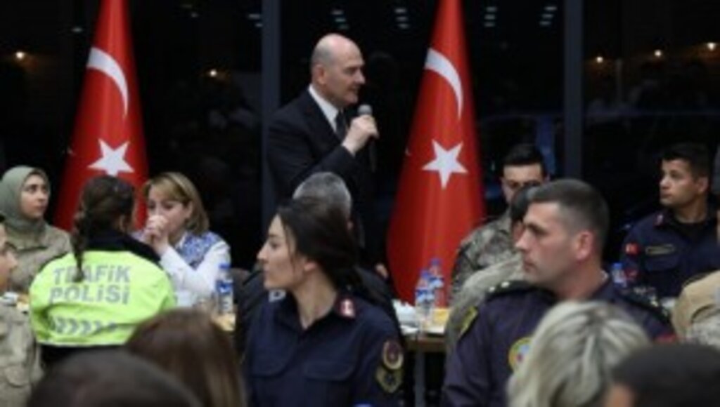 Süleyman Soylu; ‘Doğu ve Güneydoğu’da Allah’a hamdolsun bir huzur var’