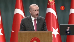 Cumhurbaşkanı Erdoğan, Cumhurbaşkanlığı Kabinesi toplantısı sonrası açıklamalarda bulunuyor