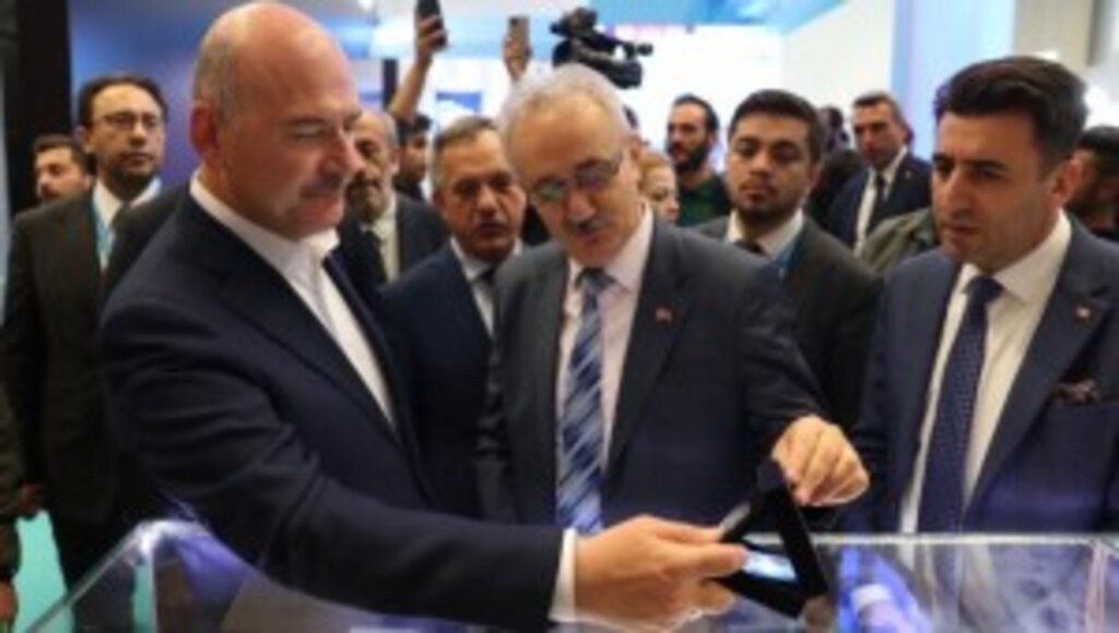 Dünyanın En Güvenli Pasaportunu Basıyoruz