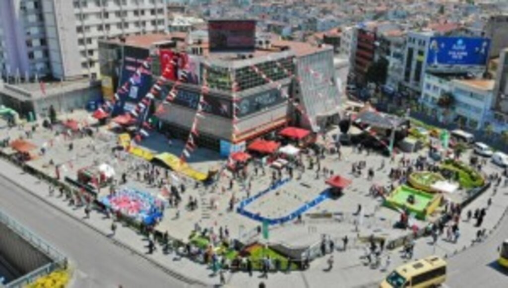 Festival Coşkusu Gaziosmanpaşa'yı Sardı