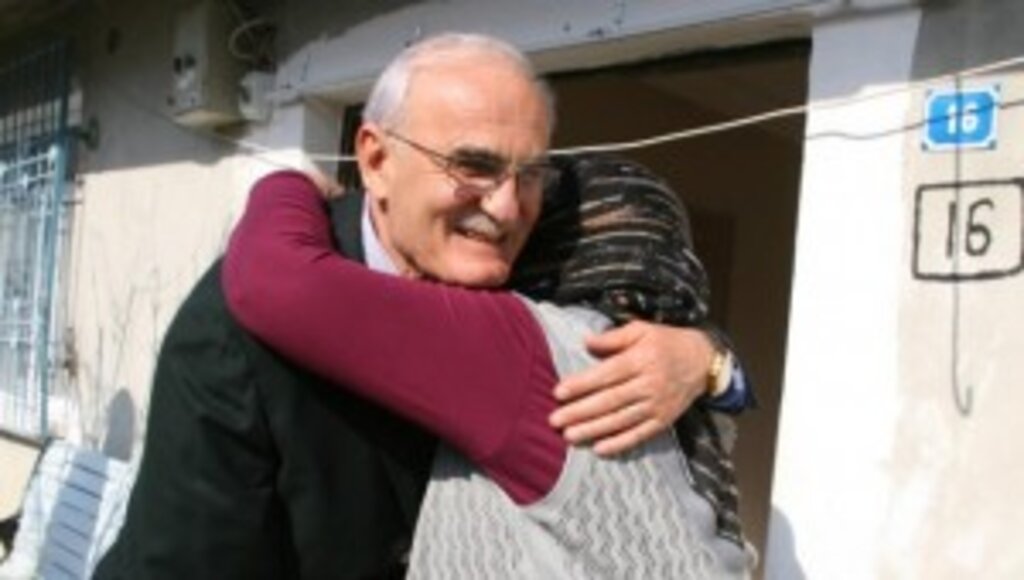 Yusuf Ziya Yılmaz ;''Annelik Kelimelerle İfade Edilemeyecek Bir Mertebedir.''