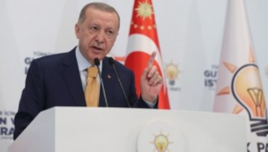 “GEZİ KALKIŞMASININ ÜZERİNİ HİÇBİR SÜSLÜ CÜMLE ÖRTEMEZ”