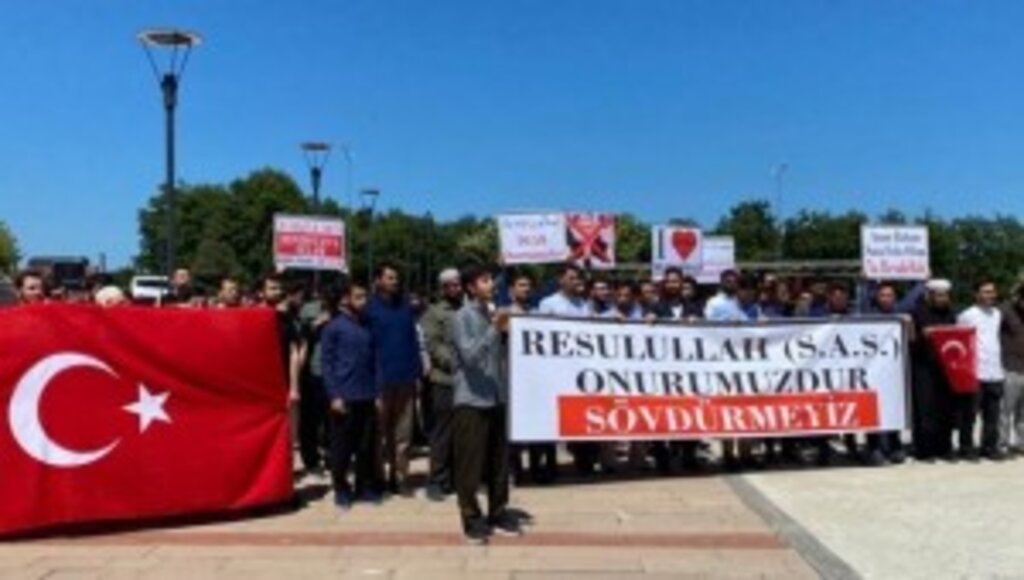 Hint yetkililerin 'Hazreti Muhammed'e hakaret içeren ifadeleri' OMÜ'lü Öğrencilerce Kınandı