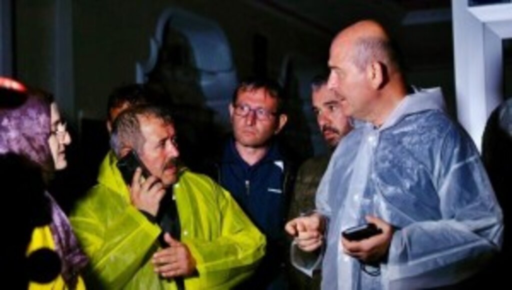 İçişleri Bakanı Soylu, Ankara’da sel bölgesinde