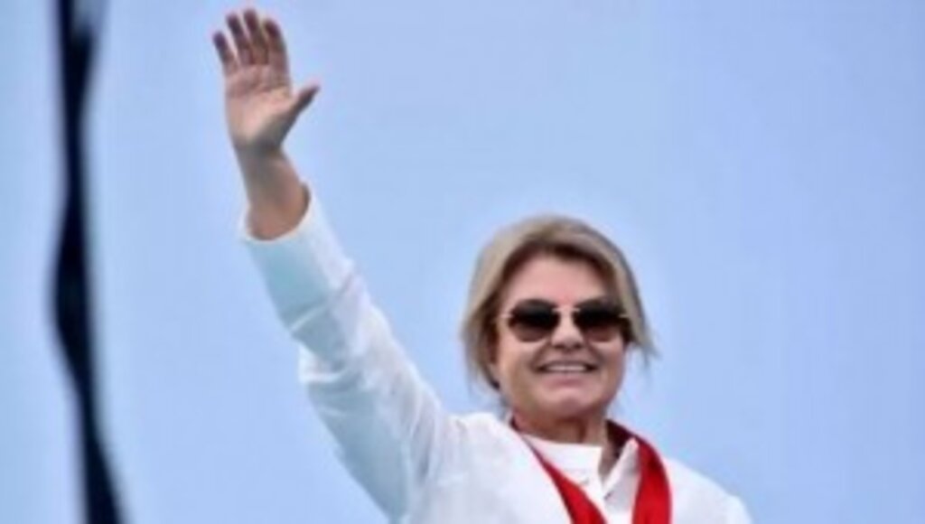 Tansu Çiller, 6'lı masayı eleştirdi. 