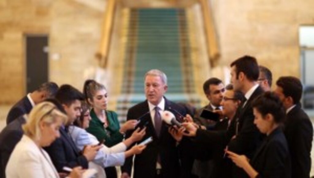 Terörle mücadele konusunda azimli, kararlı olduğumuzu, en son terörist etkisiz hâle getirilinceye kadar mücadelenin devam edeceğini belirttik. 