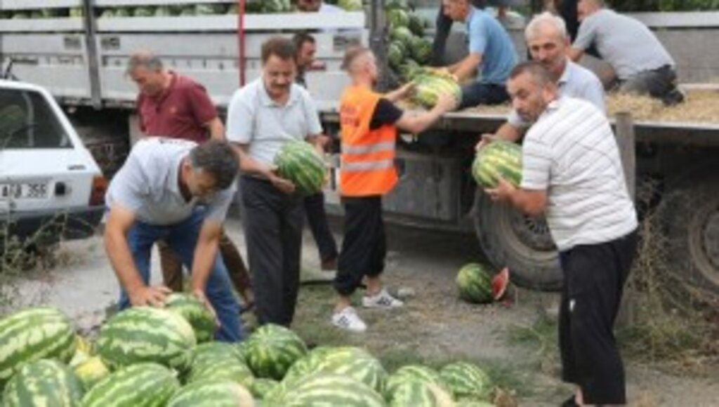 Atakum’da çiftçi dayanışması kırsal mahallelerle büyüyor