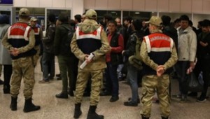 Yılbaşından Bu Yana 72 Bin 578 Kaçak Göçmen Sınır Dışı Edildi