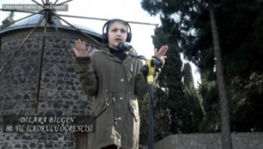  Tekkeköy'de öğrenci ve öğretmenlerden anlamlı klip