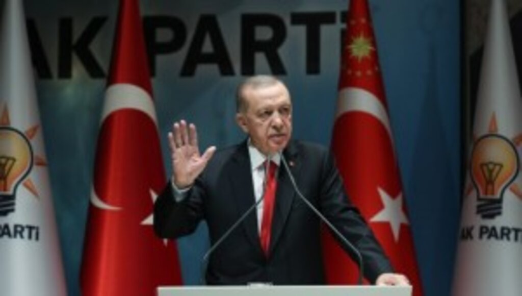 TÜRKİYE CUMHURİYETİ CUMHURBAŞKANI RECEP TAYYİP ERDOĞAN “TÜRKİYE’Yİ HUZURLU VE MÜREFFEH BİR GELECEĞE HAZIRLIYORUZ”