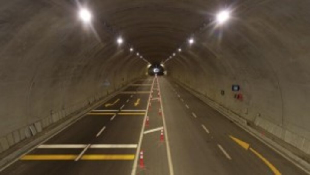 YUSUFELİ’NDE 56 KİLOMETREDEN FAZLA TÜNEL İNŞA ETTİK