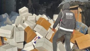 İstanbul'da 123 Ton Kaçak Sigara, Alkol ve Tütün Ele Geçirildi