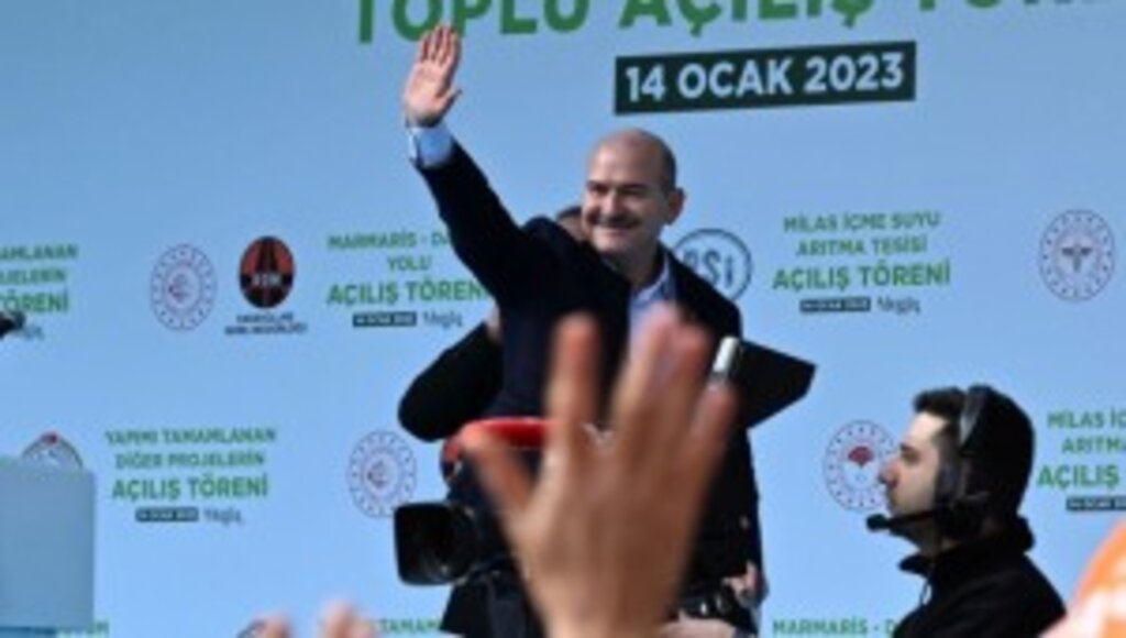 İçişleri Bakanı Süleyman Soylu: “Altılı masa değil Amerika da Avrupa da gelse yenileceksiniz”