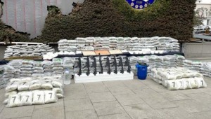 İstanbul'da Zehir Tacirlerine Göz Açtırılmadı
