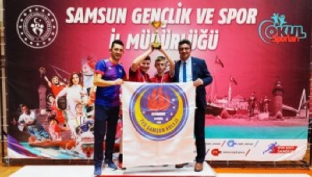 TED SAMSUN KOLEJİ YÜZME TAKIMI’NDAN BÜYÜK BAŞARI 