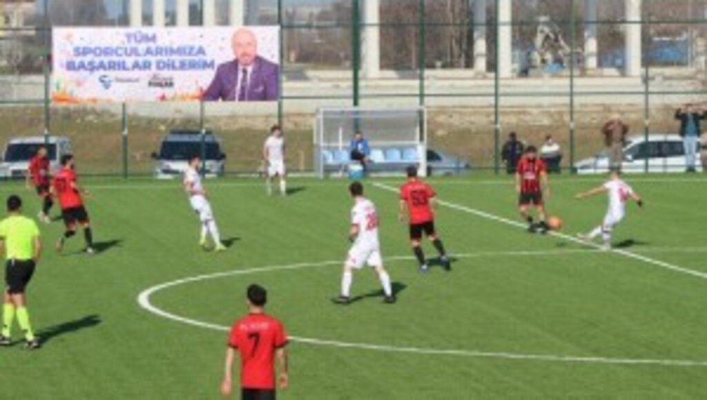 Tekkeköyspor Play-Off’u garantiledi