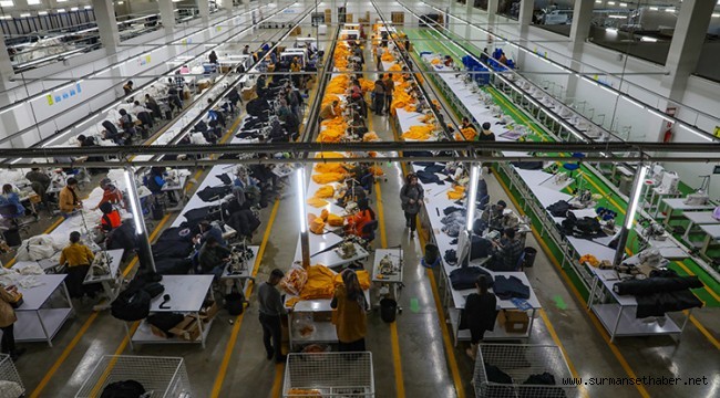  Van'da İstihdama Katkı Sağlayacak Tekstil Fabrikalarında Üretim Heyecanı Yaşanıyor