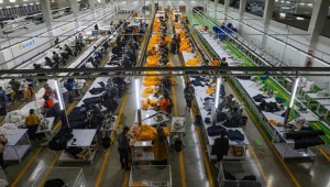 Van'da İstihdama Katkı Sağlayacak Tekstil Fabrikalarında Üretim Heyecanı Yaşanıyor