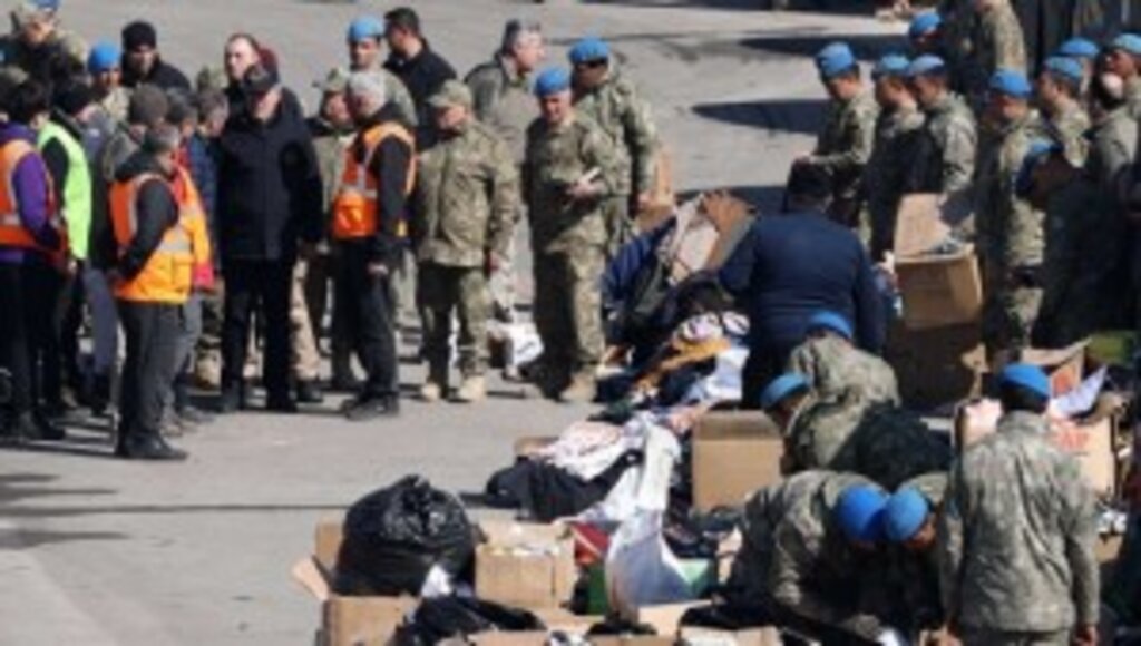 Mehmetçik Yaraları Sarmak İçin Antakya’da Yoğun Görev Yapıyor