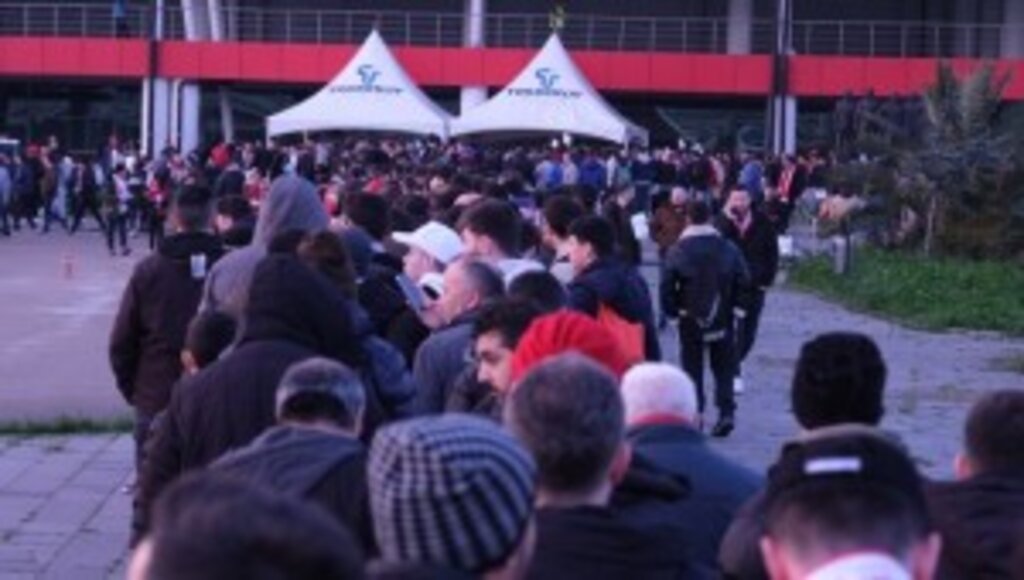 Başkan Togar Samsunspor taraftarına iftar verdi