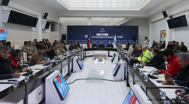 Hatay’daki Afet Koordinasyon Merkezi’nde Millî Savunma Bakanı Hulusi Akar Başkanlığında Toplantı Gerçekleştirildi