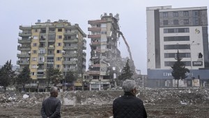 Kahramanmaraş'ta Bina Yıkım ve Enkaz Kaldırma Çalışmaları 13 Mahallede Devam Edecek