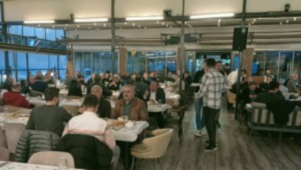 KAHVE NEFES'İN GELENEKSEL İFTARI YİNE DOSTLARI BULUŞTURDU!