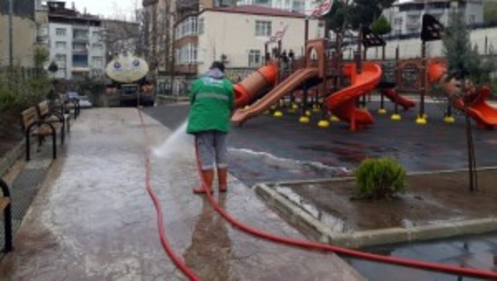 Canik’te Köşe Bucak Bayram Temizliği