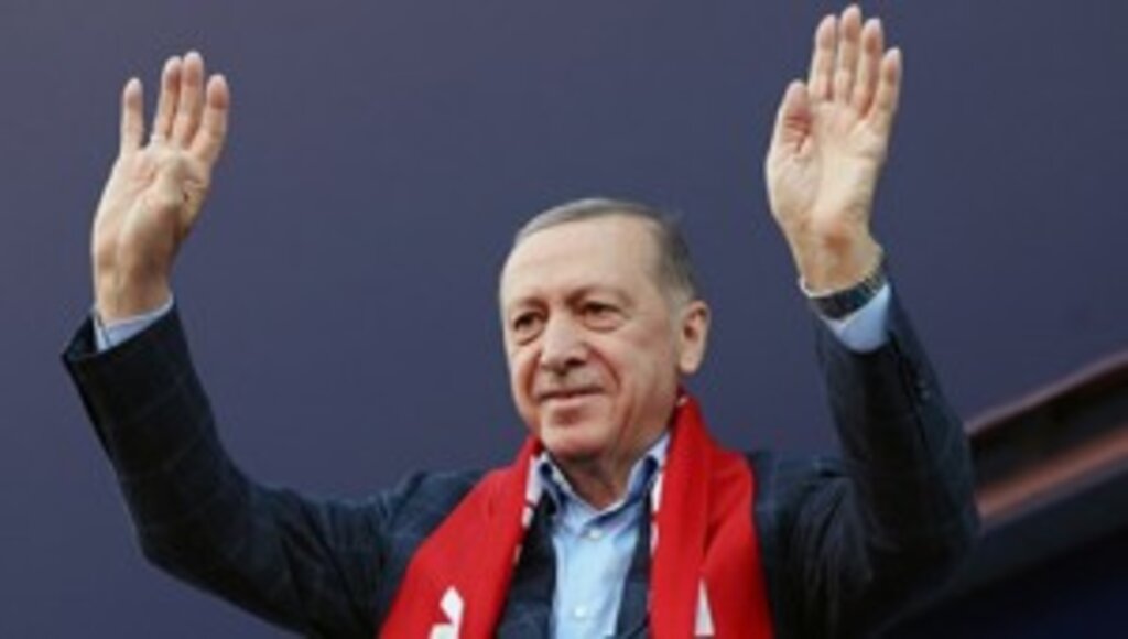 Cumhurbaşkanı Erdoğan; “Cumhuriyetimizin yeni asrındaki hedeflerimizi, Türkiye Yüzyılı vizyonu başlığının altında topladık”