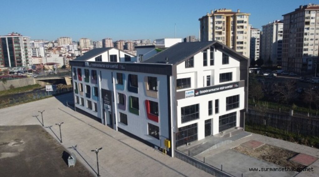 Bakan Muş ve Başkan Sandıkçı Geleceğin Bilim İnsanlarıyla Bir Araya Geldi