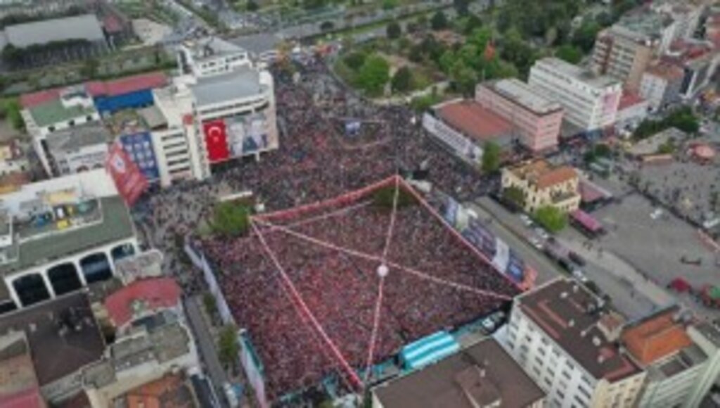 ÇİĞDEM KARAASLAN: “TEŞEKKÜRLER SAMSUN”