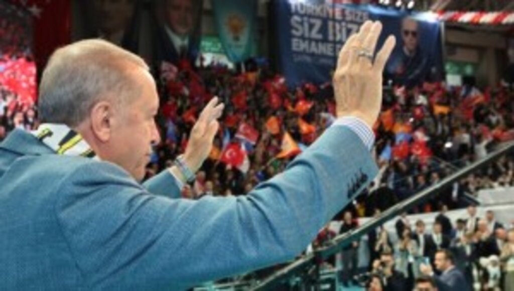 Cumhurbaşkanı Erdoğan: “Milletimize söz verdiğimiz her şeyi yapmak için gece gündüz çalıştık”