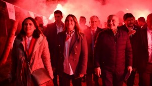 İYİ PARTİ GENÇLİK PARKI'NDA HALKLA BULUŞTU