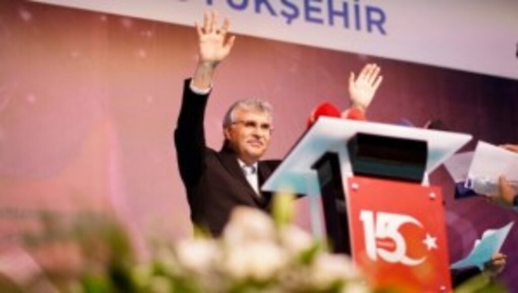 Sakarya Büyükşehir Belediye Başkanı Ekrem Yüce, “Hep Birlikte Demokrasi Meydanı’nda Buluşalım”