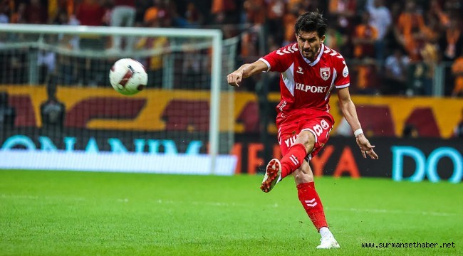 Samsunspor Galatasaray Deplasmanında 2 Gol Bulmasına Rağmen Puan Alamadı