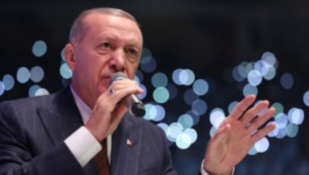 Cumhurbaşkanı Erdoğan: Türkiye, AK Partinin kılavuzluğunda, yeni bir dönemin eşiğindedir