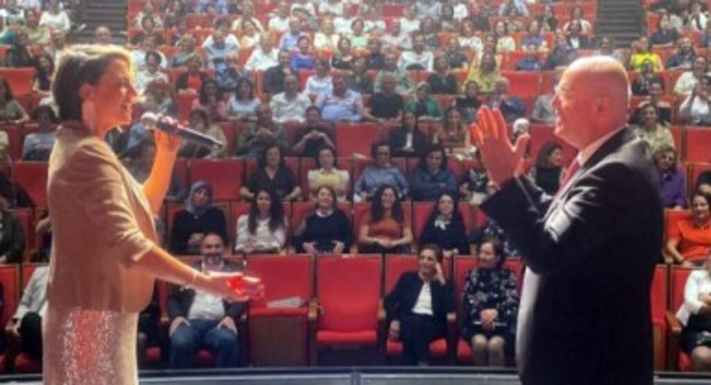 DİLEK TÜRKAN ÖZEL ÇOÇUKLAR İÇİN SÖYLEDİ