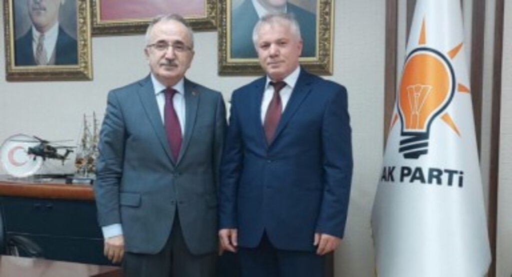 Nurettin KÖSEOĞLU'ndan Ak Parti İl Başkanı Mehmet KÖSE'ye Ziyaret