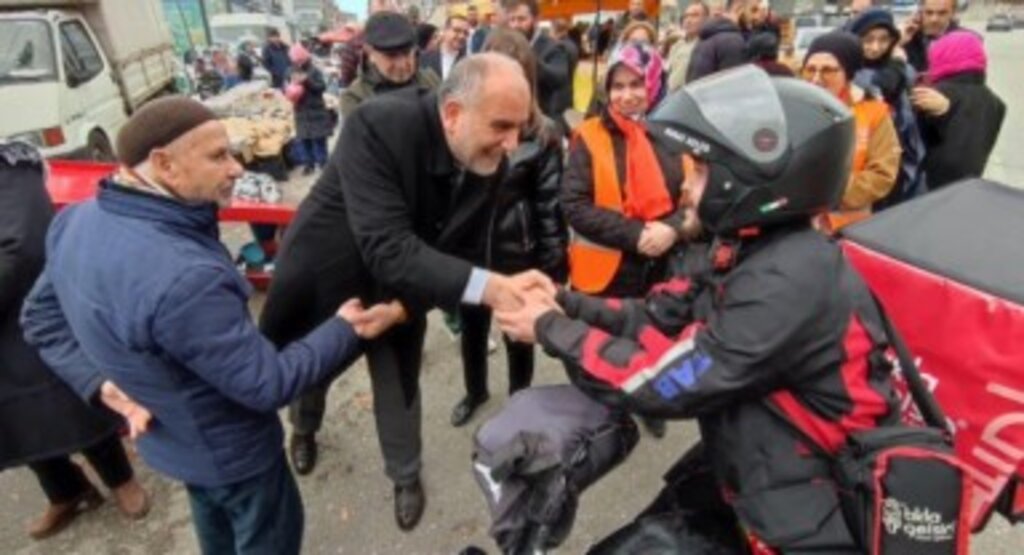 Başkan Sandıkçı’ya Vatandaşlardan Sevgi Seli