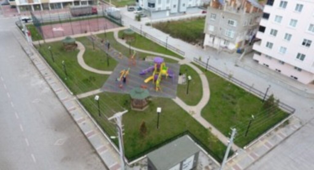 Başkan Togar: “İlçemize 61 adet park ve yeşil alan kazandırdık”